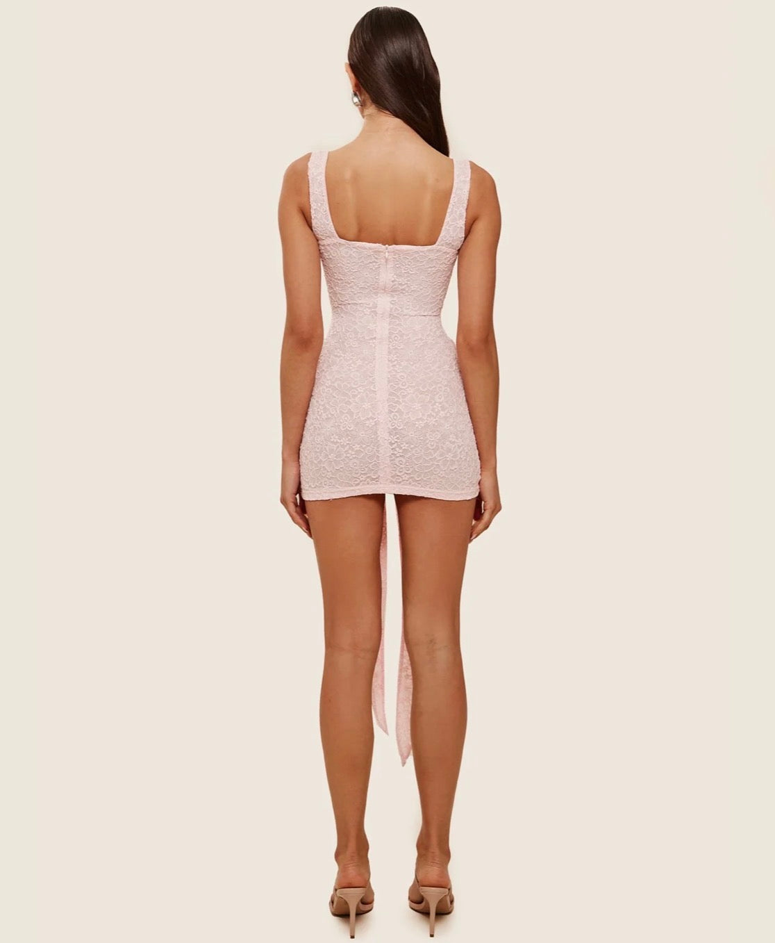 The front lace mini in pink