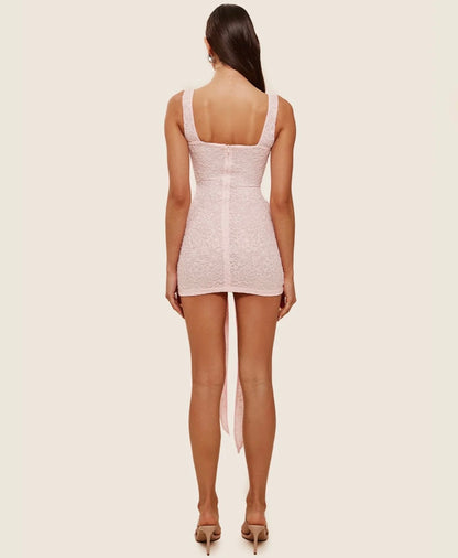 The front lace mini in pink